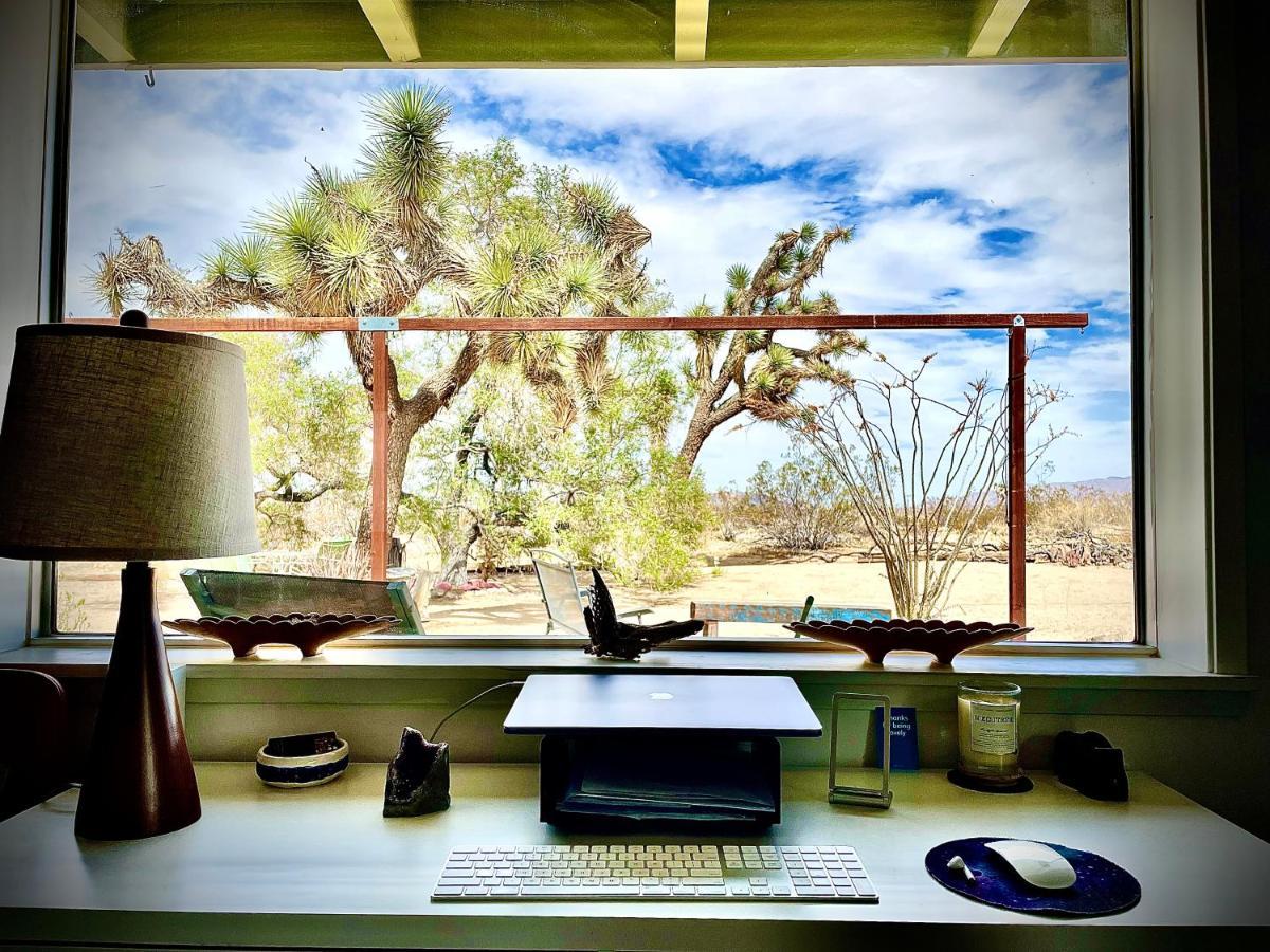 Popular Homestead! Location, Stargaze, Views! Joshua Tree Rum bild